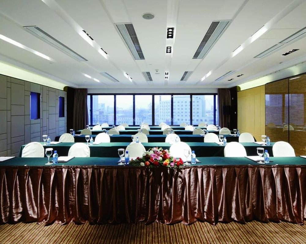 Furama Hotel Νταλιάν Εξωτερικό φωτογραφία