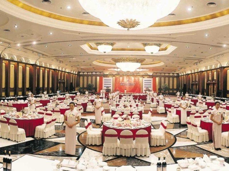 Furama Hotel Νταλιάν Εξωτερικό φωτογραφία