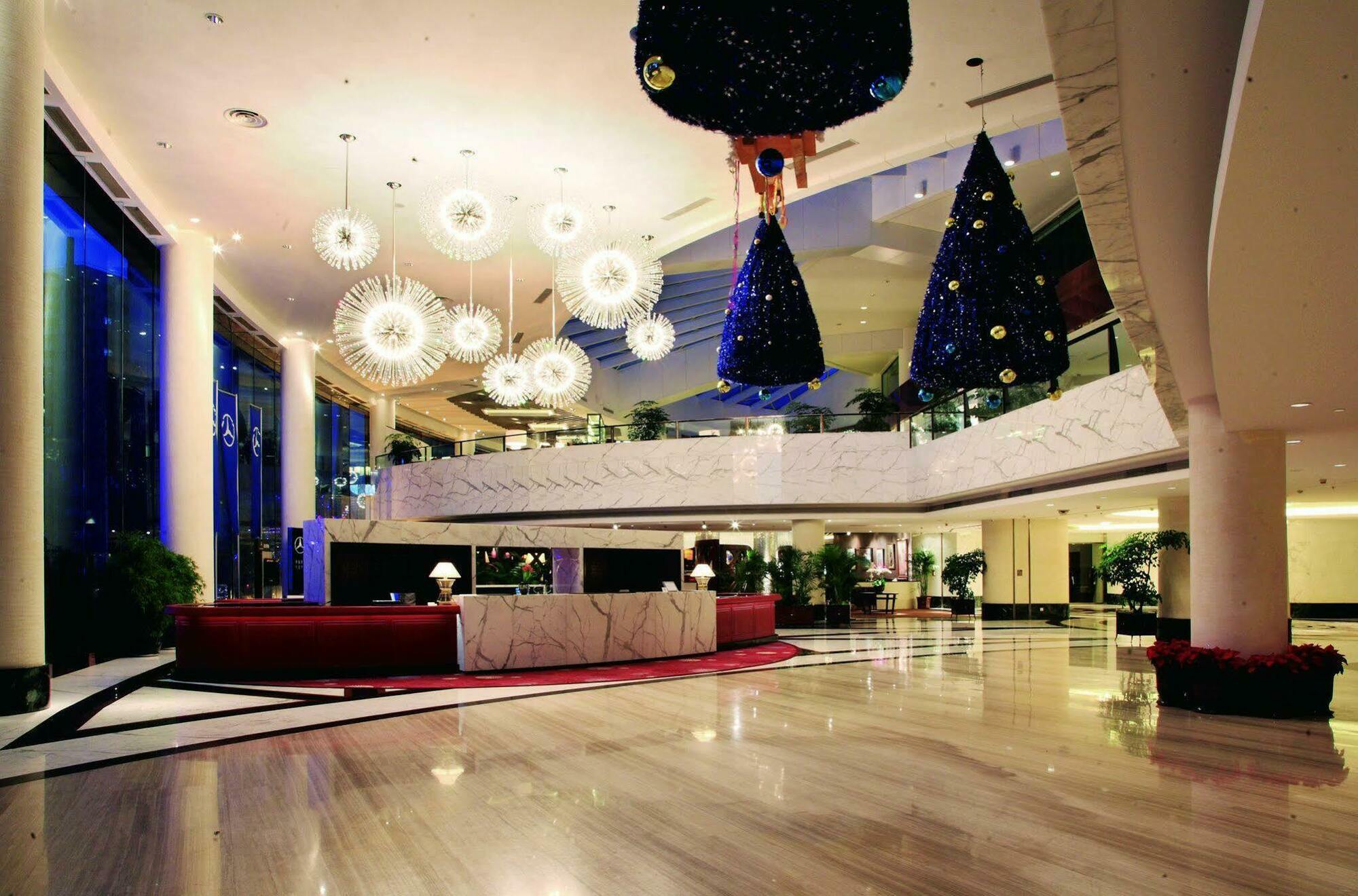 Furama Hotel Νταλιάν Εσωτερικό φωτογραφία